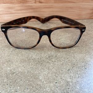 Ray-Ban New Wayfarer RB2132 55 18 Tortoise